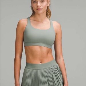 Lululemon Energy Bra - Size 6